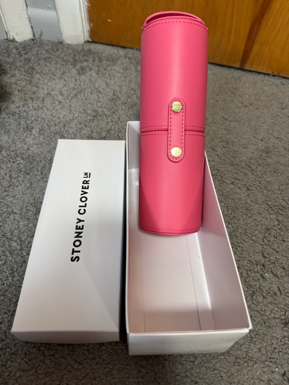 Stoney Clover Pink Leather Makeup Brush Holder